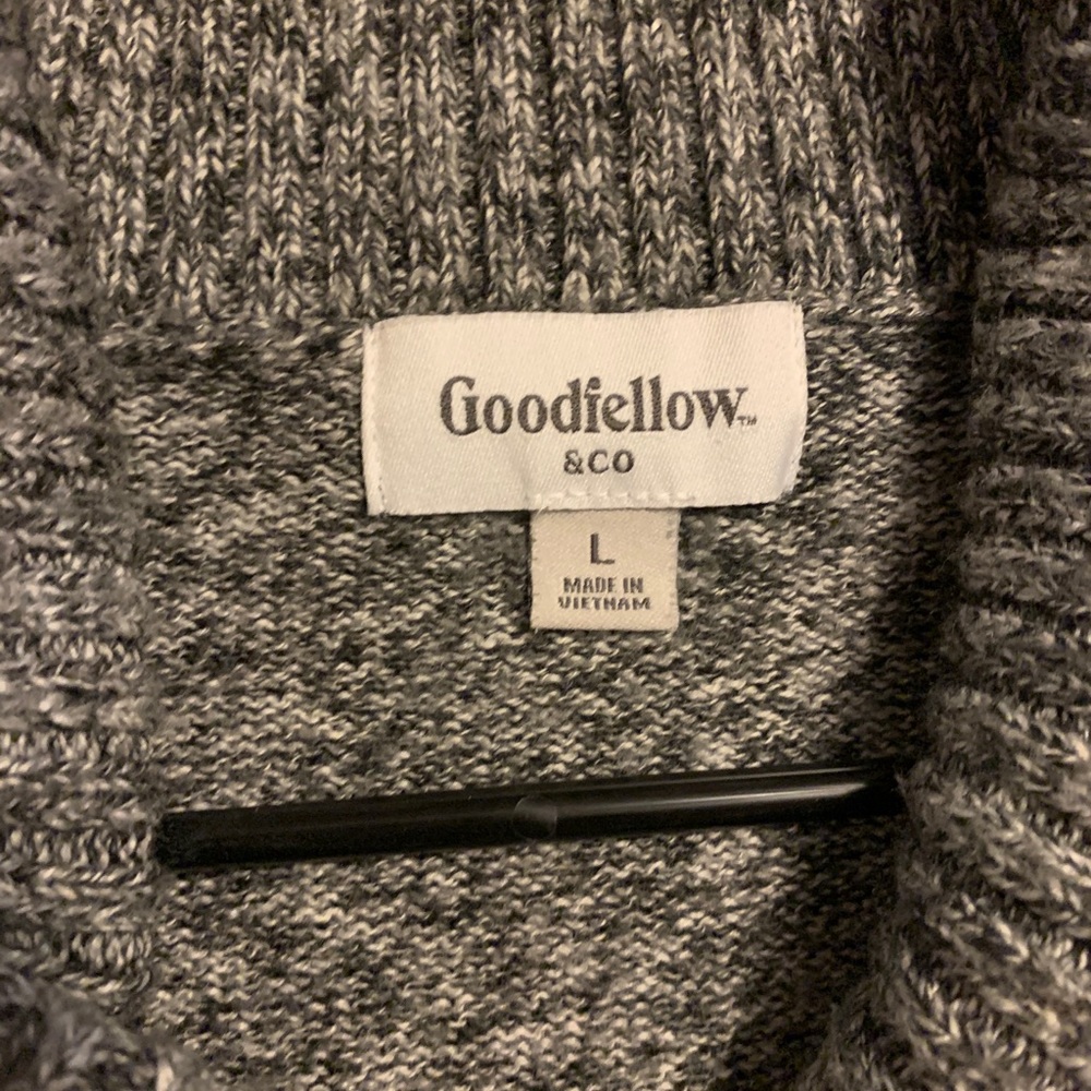 Men’s Gray Turtleneck Sweater